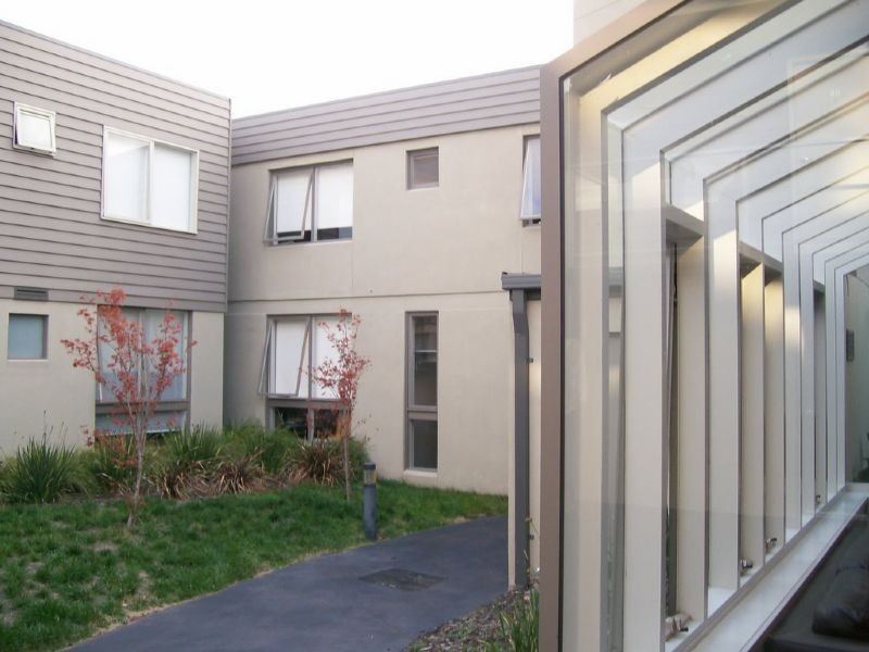 15 Hawthorn Road, Caulfield North VIC 3161