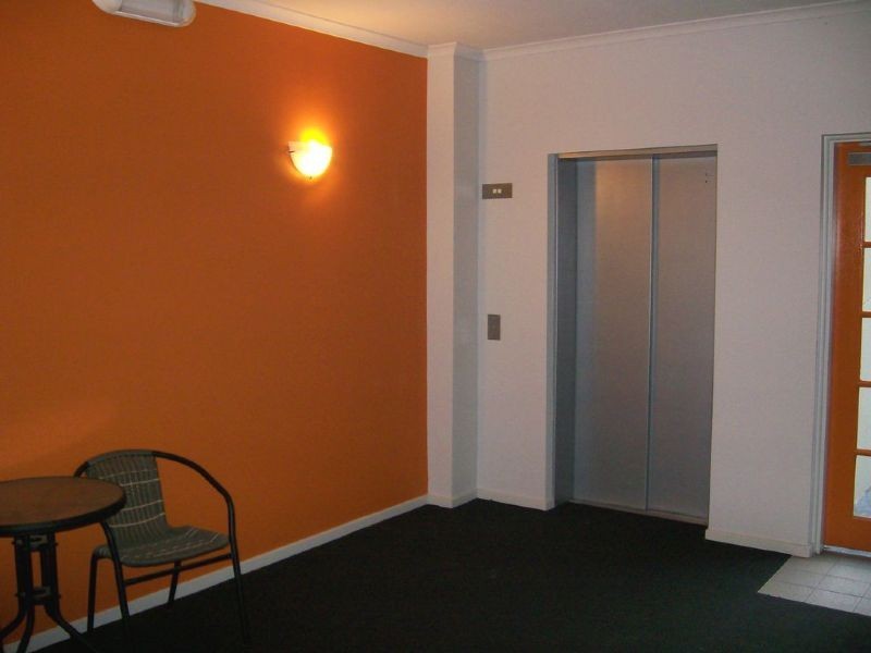 15 Hawthorn Road, Caulfield North VIC 3161