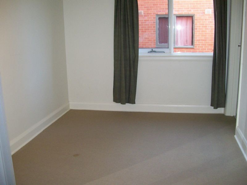 5/8 Wahroongaa Crescent, Murrumbeena VIC 3163