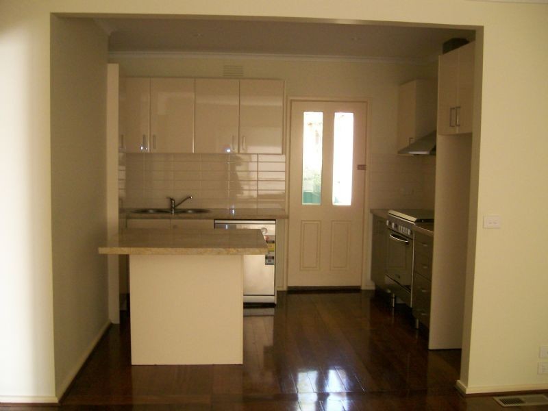 12A St James Avenue, Bentleigh VIC 3204