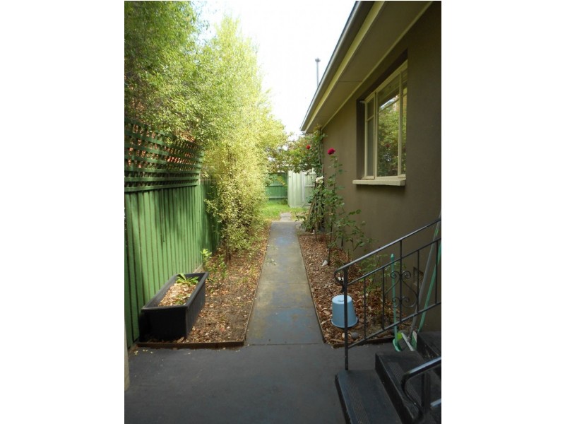 12A St James Avenue, Bentleigh VIC 3204