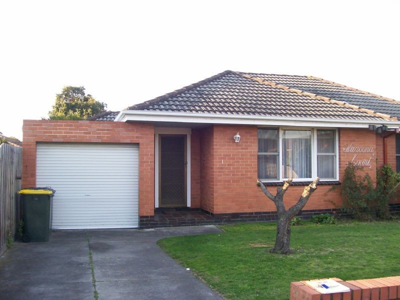 1/5 Waratah Avenue, Glen Huntly VIC 3163