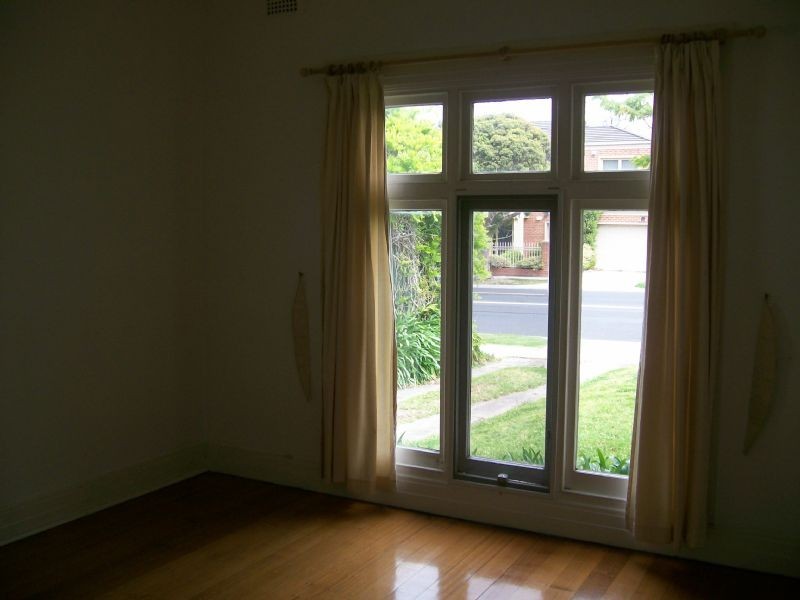 681 Hawthorn Road, Brighton East VIC 3187