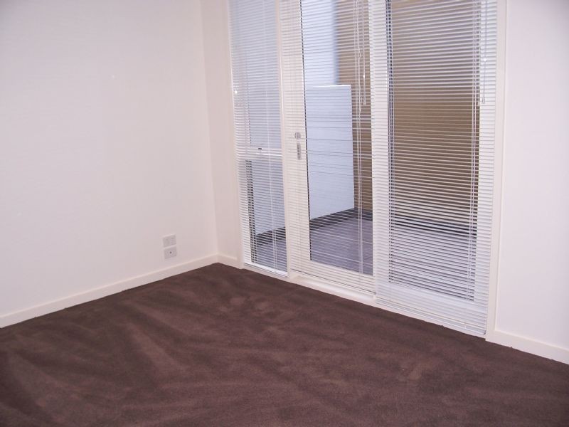 1/648 Glenhunlty Rd, Glen Huntly VIC 3163