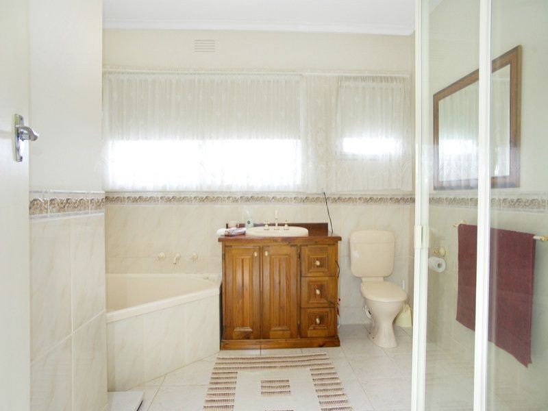 2/10 Pevensey Street, Geelong VIC 3220