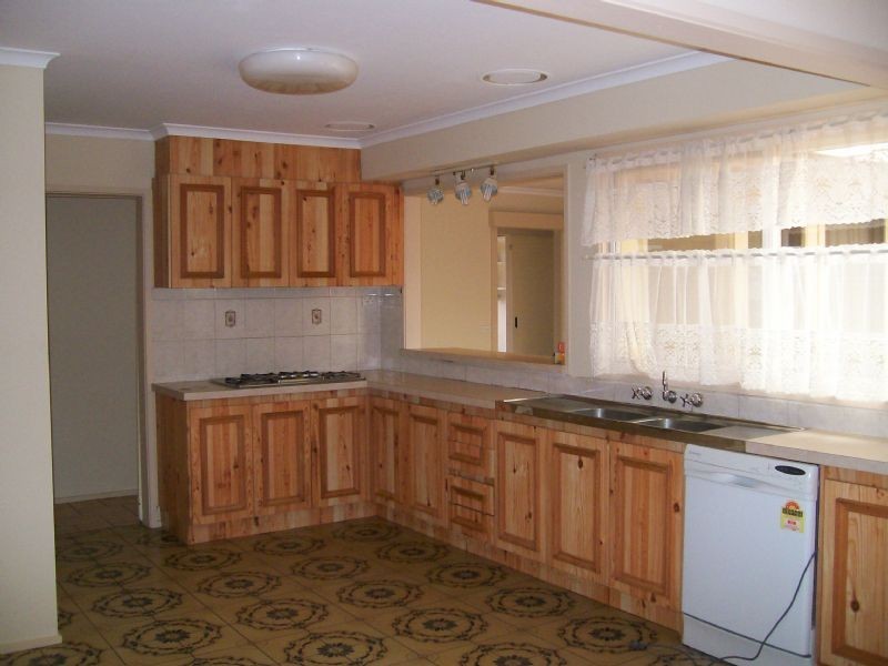 4 Boake Street, Murrumbeena VIC 3163