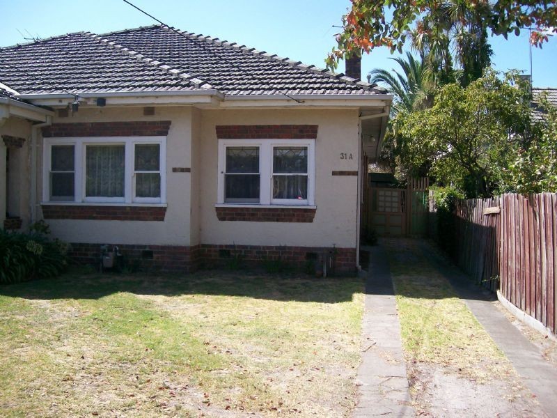 31A Oakleigh Rd, Carnegie VIC 3163