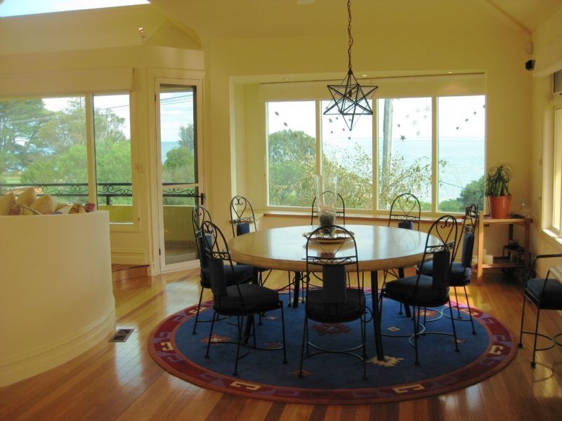 62 Esplanade, Brighton VIC 3186