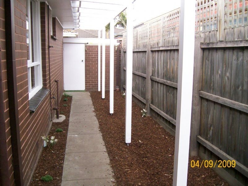 7/83 Woornack Road, Carnegie VIC 3163