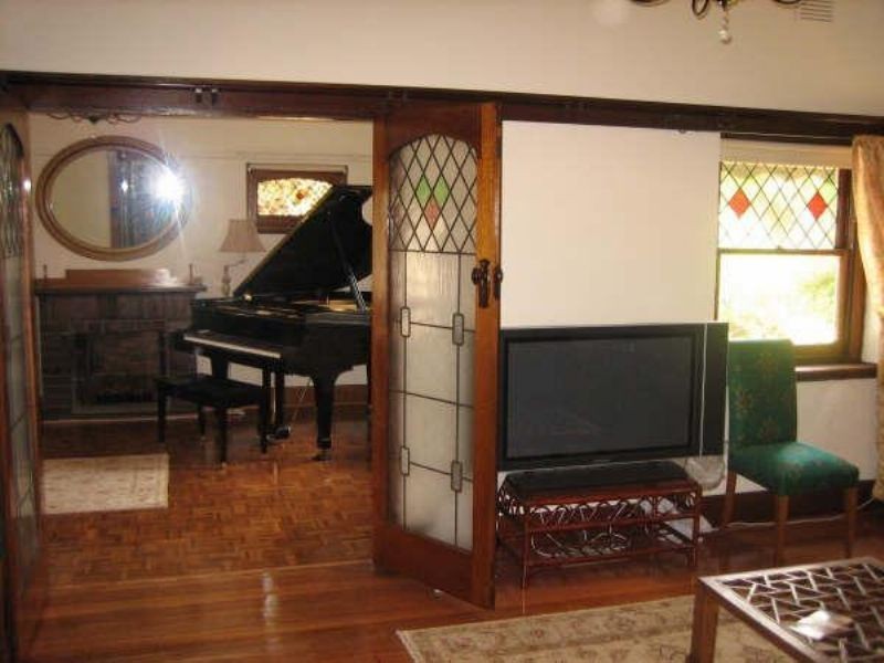 26 Marara Rd, Caulfield South VIC 3162