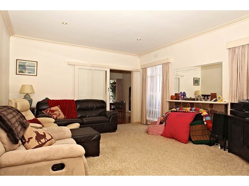 46 Katandra Road, Ormond VIC 3204