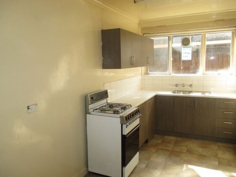 4/30 Royal Avenue, Glen Huntly VIC 3163