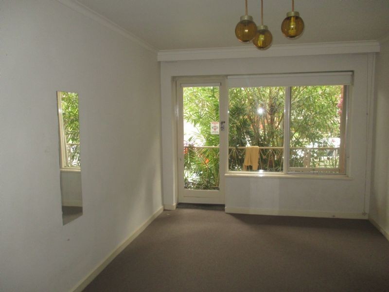 4/30 Royal Avenue, Glen Huntly VIC 3163