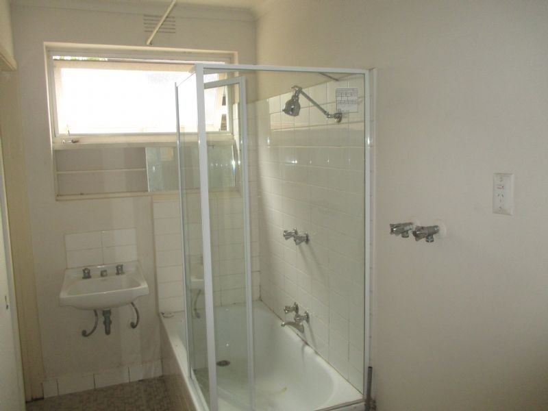 4/30 Royal Avenue, Glen Huntly VIC 3163