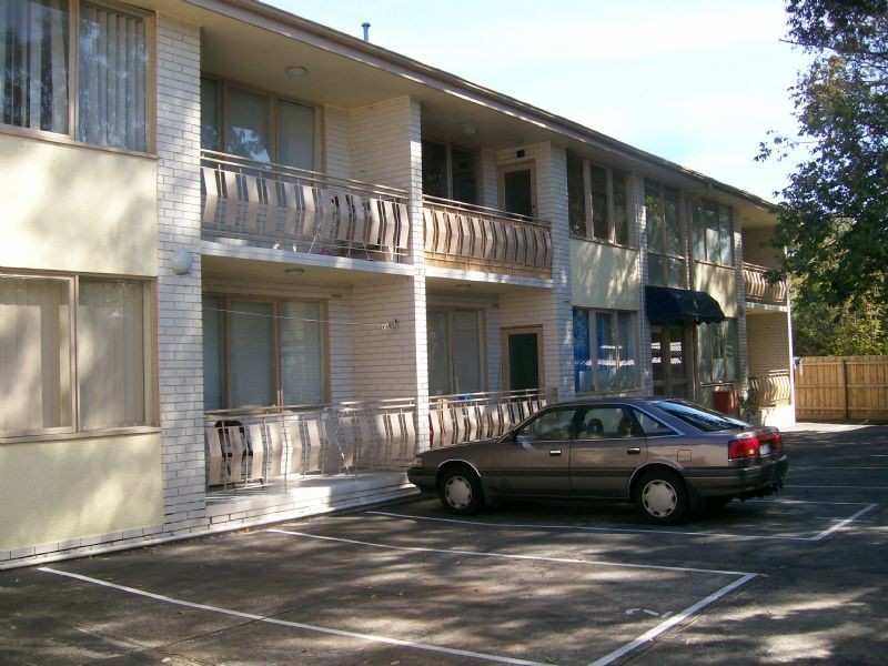 4/58 Leila Road, Carnegie VIC 3163