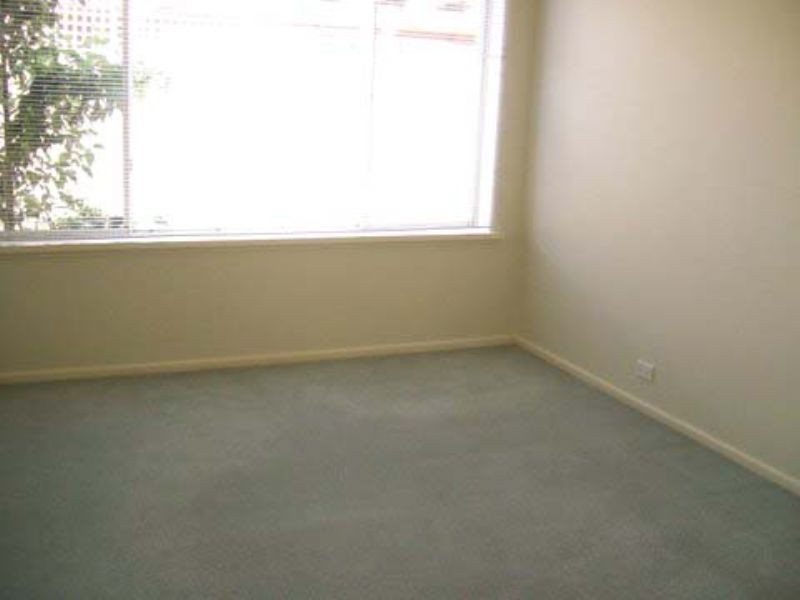 3/67 Coorigil Road, Carnegie VIC 3163