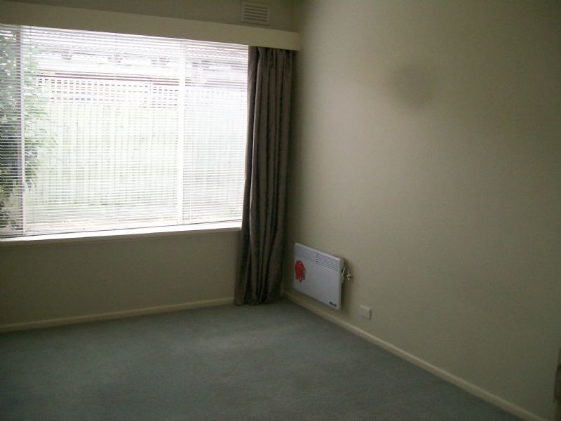 3/67 Coorigil Road, Carnegie VIC 3163