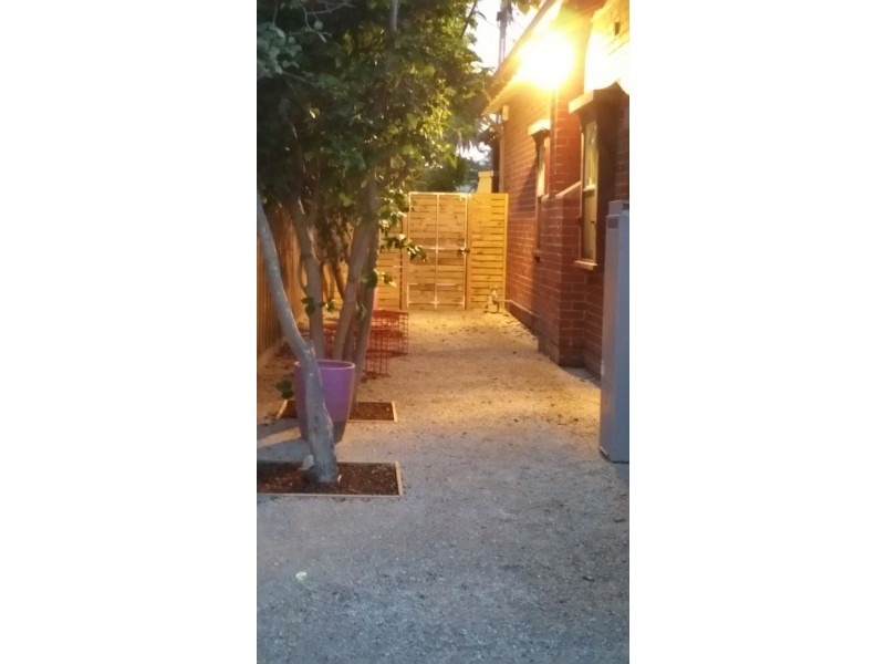 8A Etna Street, Glen Huntly VIC 3163