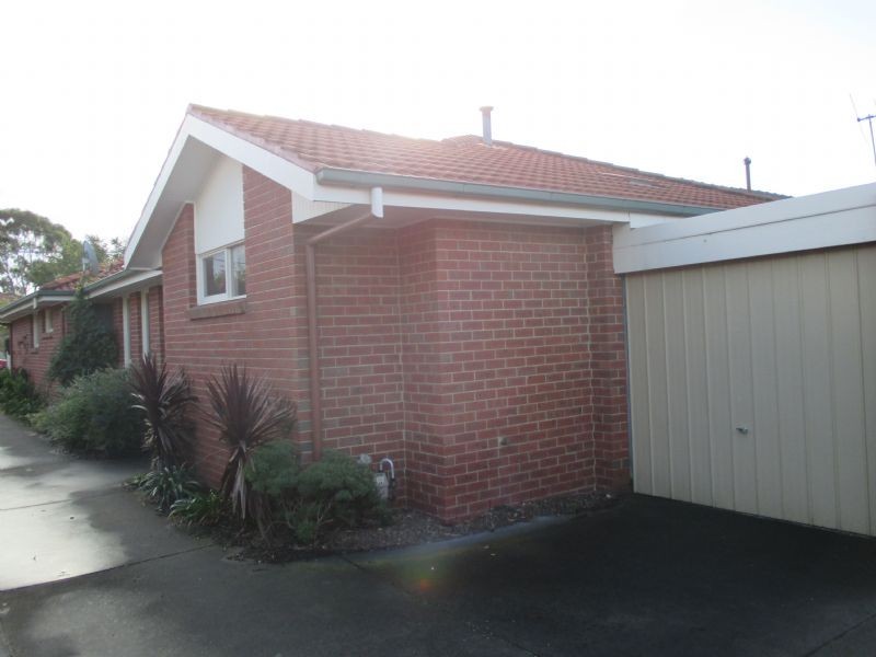 2/4 Marma Road, Murrumbeena VIC 3163