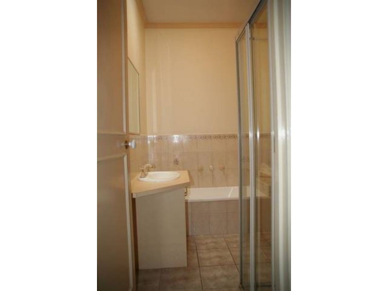 2/4 Marma Road, Murrumbeena VIC 3163