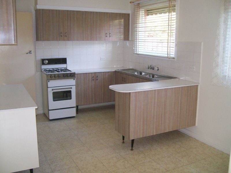 3/60 Lillimur Road, Ormond VIC 3204