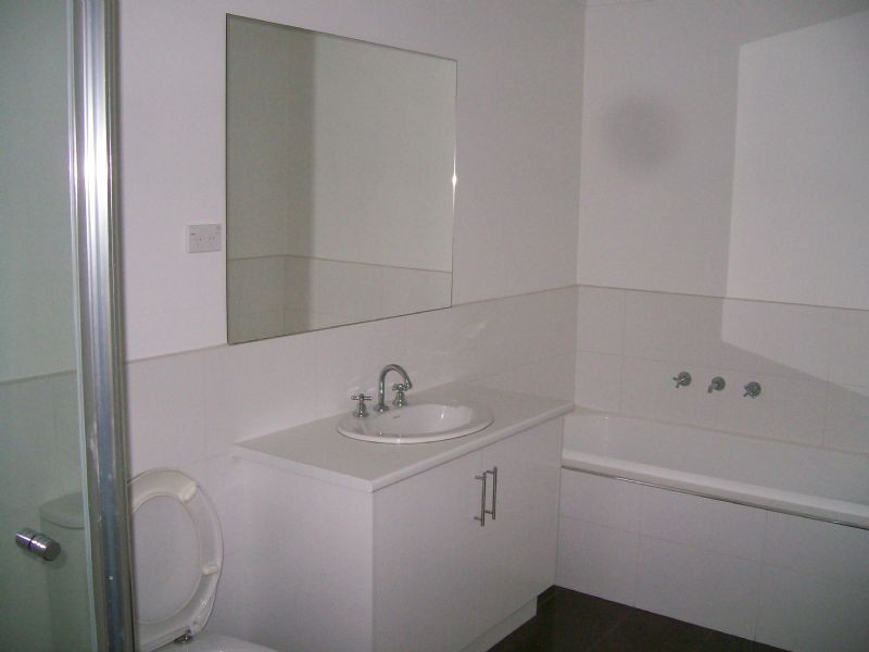 2/7 Neilson Street, Bayswater VIC 3153