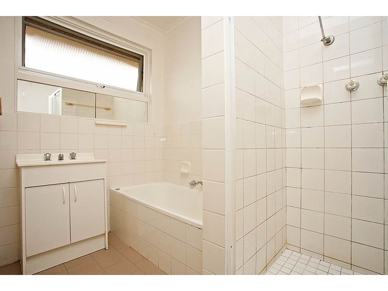8/13 Emily St, Carnegie VIC 3163