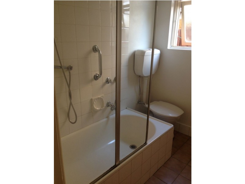 1/99 Neerim Road, Glen Huntly VIC 3163