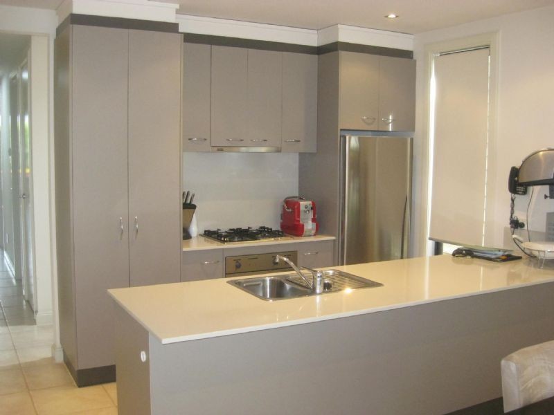 24 Station Place, Glen Huntly VIC 3163