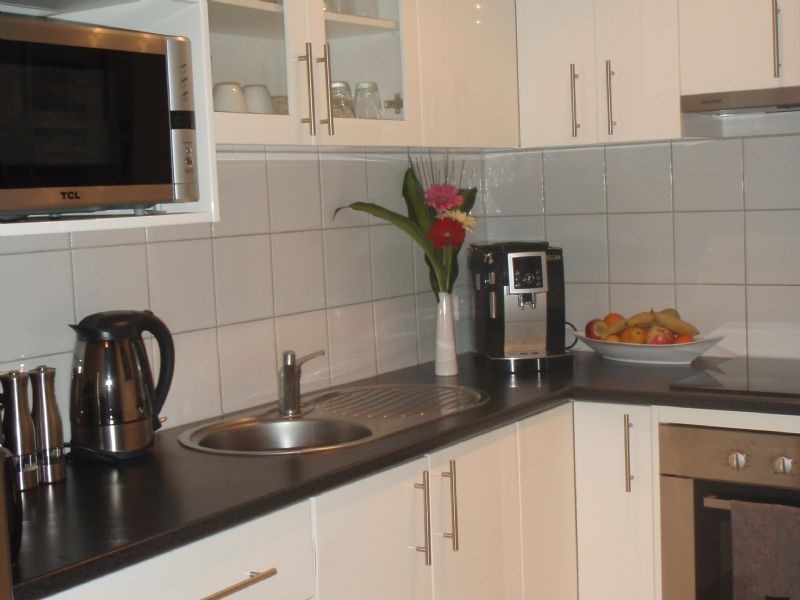 1/18 Orange Grove, Balaclava VIC 3183