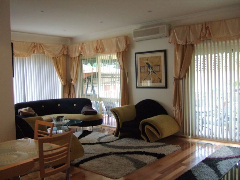 13 Harold Street, Mckinnon VIC 3204