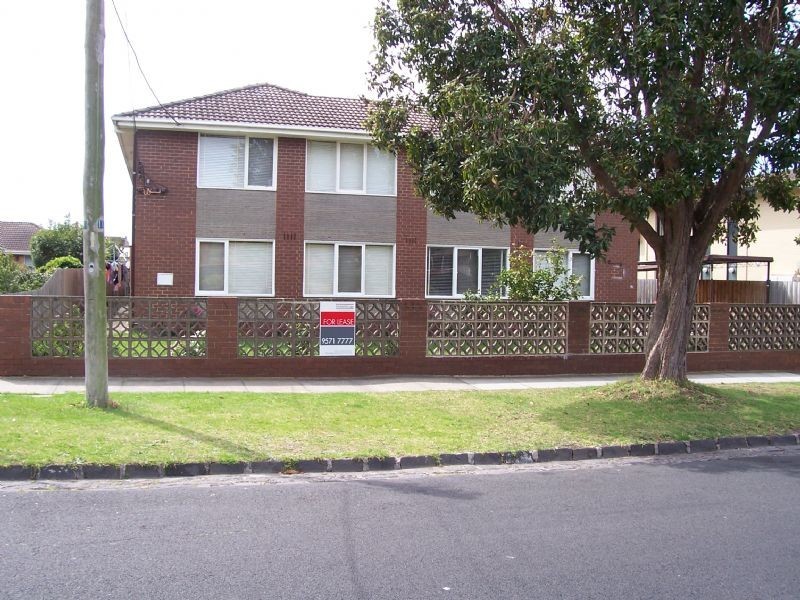 8/11 Rosedale Avenue, Glen Huntly VIC 3163