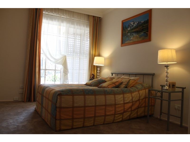 4/17 Park Avenue, Glen Huntly VIC 3163