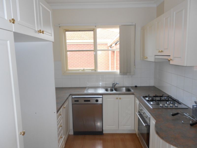 3/33-35 Woodville Avenue, Glen Huntly VIC 3163