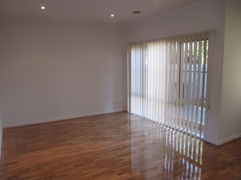 2/3 Bundeera Road, Caulfield South VIC 3162