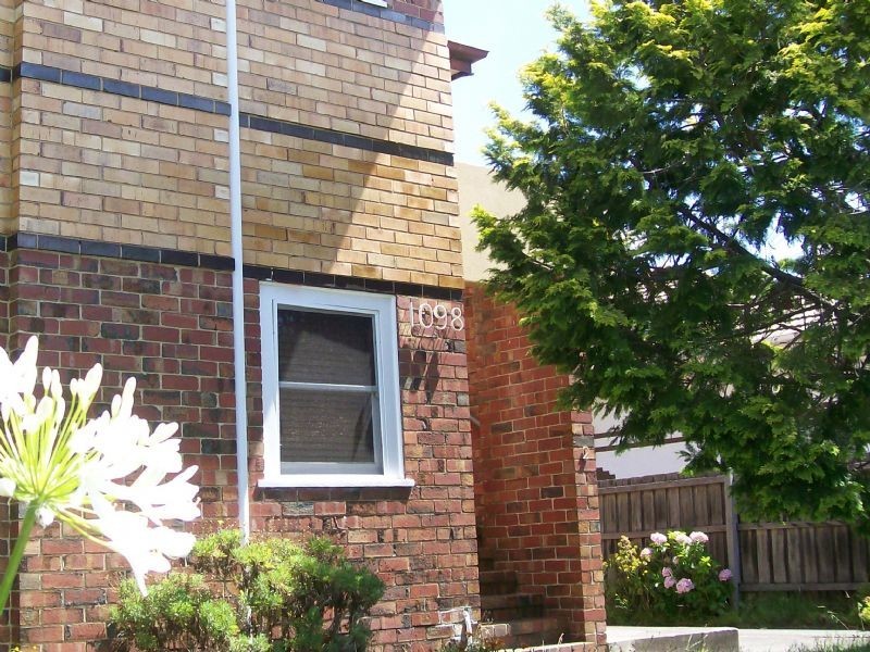 2/1098 Glenhuntly Road, Glen Huntly VIC 3163