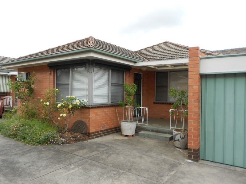 2/31 Royal Avenue, Glen Huntly VIC 3163