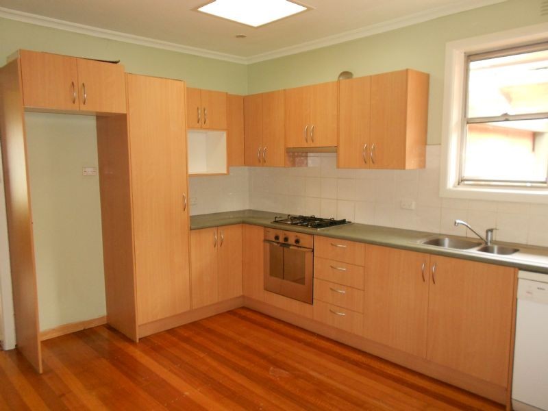 2/31 Royal Avenue, Glen Huntly VIC 3163