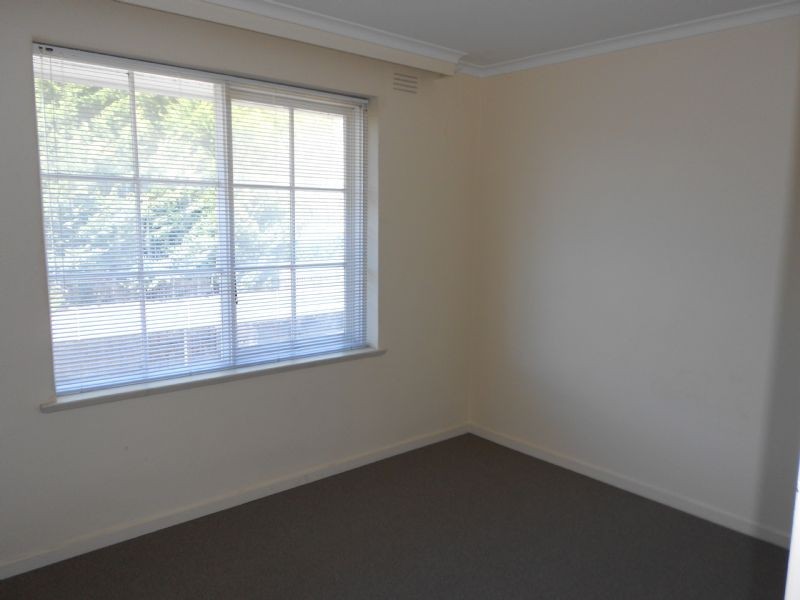 10/28 Lillimur Road, Ormond VIC 3204