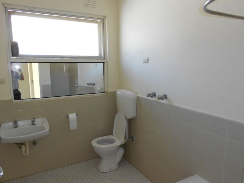 10/28 Lillimur Road, Ormond VIC 3204