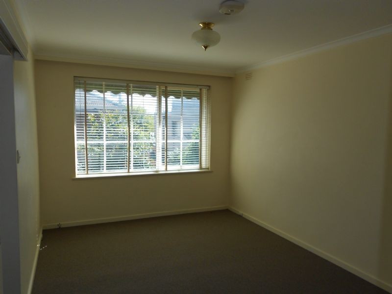 10/28 Lillimur Road, Ormond VIC 3204