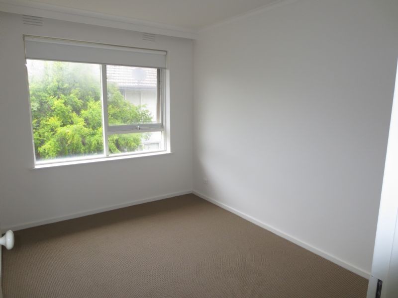 9/20 Royal Avenue, Glen Huntly VIC 3163