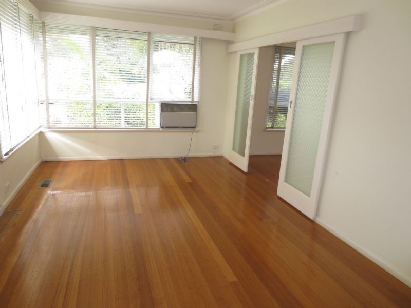 1/205 Grange Rd, Carnegie VIC 3163