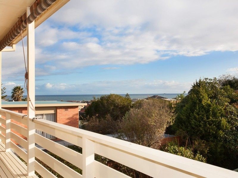 47 Rennison St, Parkdale VIC 3195