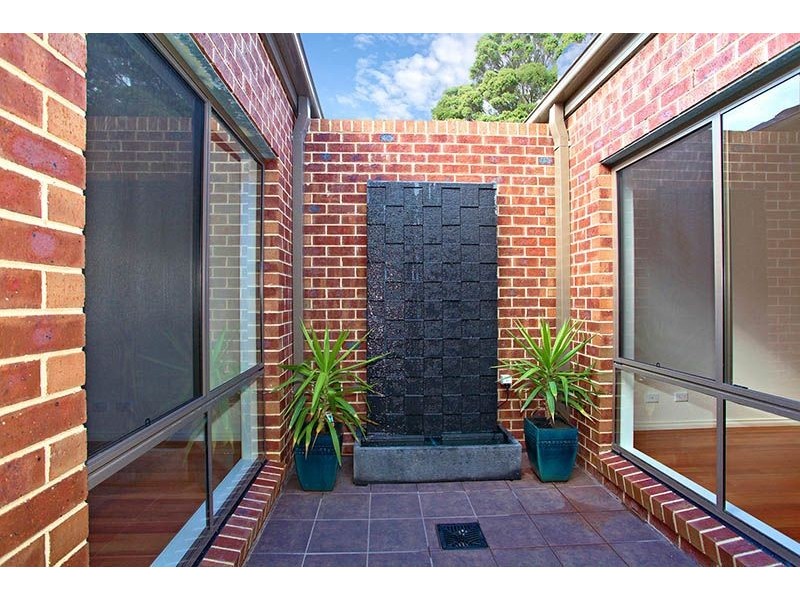 16 Atkinson St, Murrumbeena VIC 3163