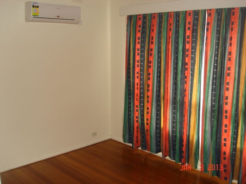 1/18 Garden Avenue, Glen Huntly VIC 3163