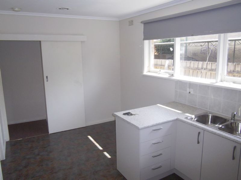 5/2 Garden Avenue, Glen Huntly VIC 3163