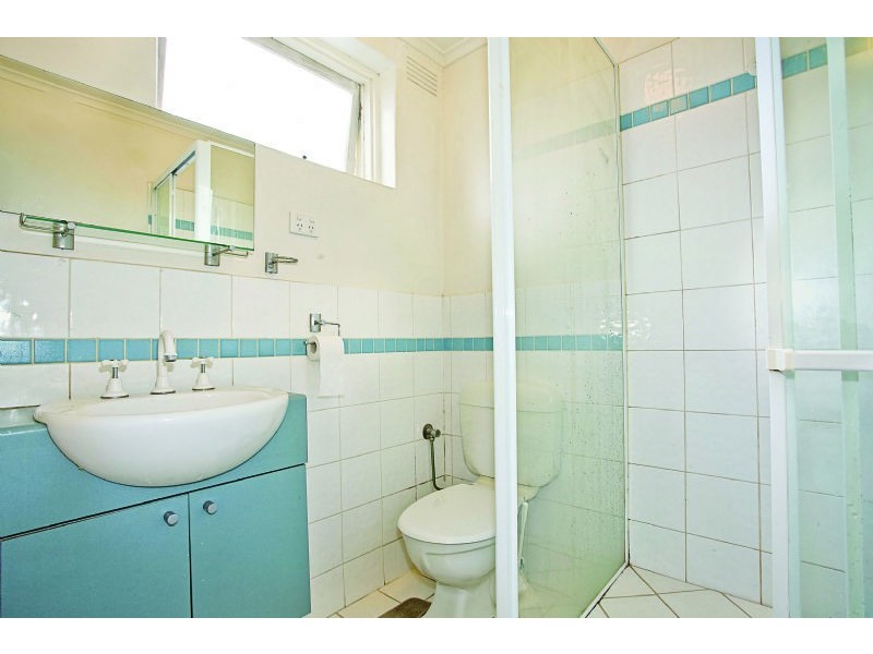 8/7 Truganini Rd, Carnegie VIC 3163