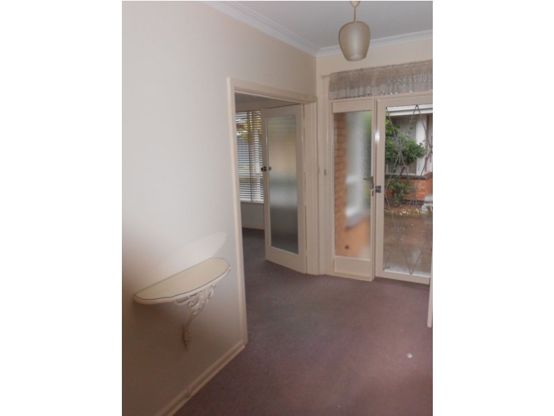 2/195 Grange Road, Glen Huntly VIC 3163