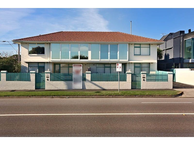 2/210 Esplanade, Brighton VIC 3186